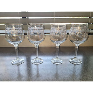 BOC116 Bohemia Crystal Crystalex Gold Etched Wine Goblets Set of 4 8”